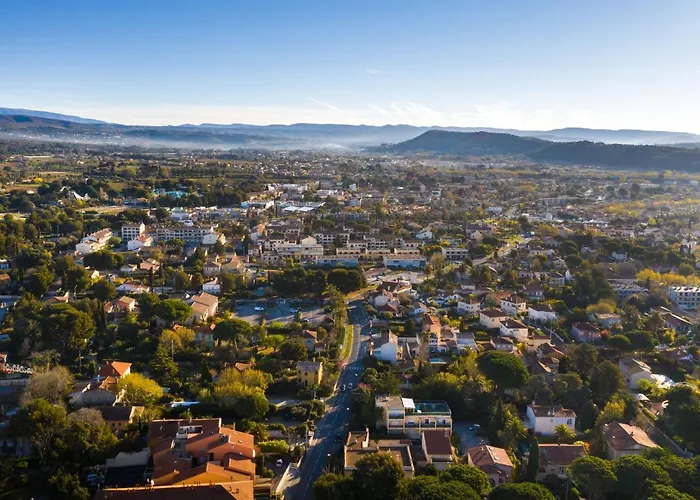 شقة Les Vignes By Interhome ليه ليكيه